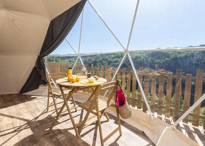 Les Domes Des Gorges *