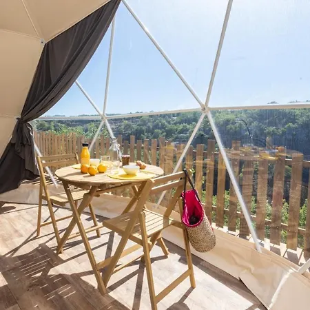 Les Domes Des Gorges *