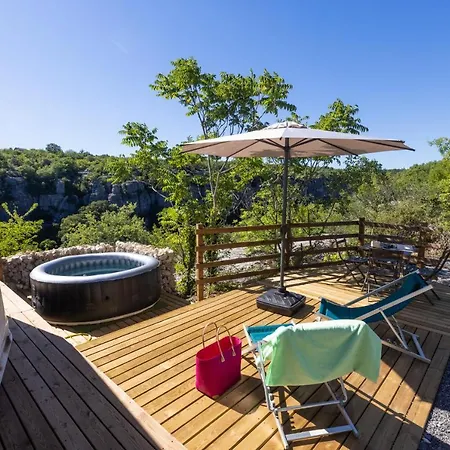 Luxury tent Les Domes Des Gorges